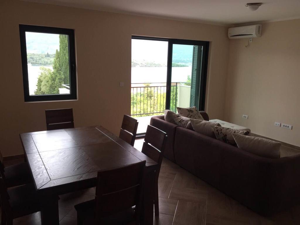 تيفات Luxury Apartment Djurasevichi المظهر الخارجي الصورة